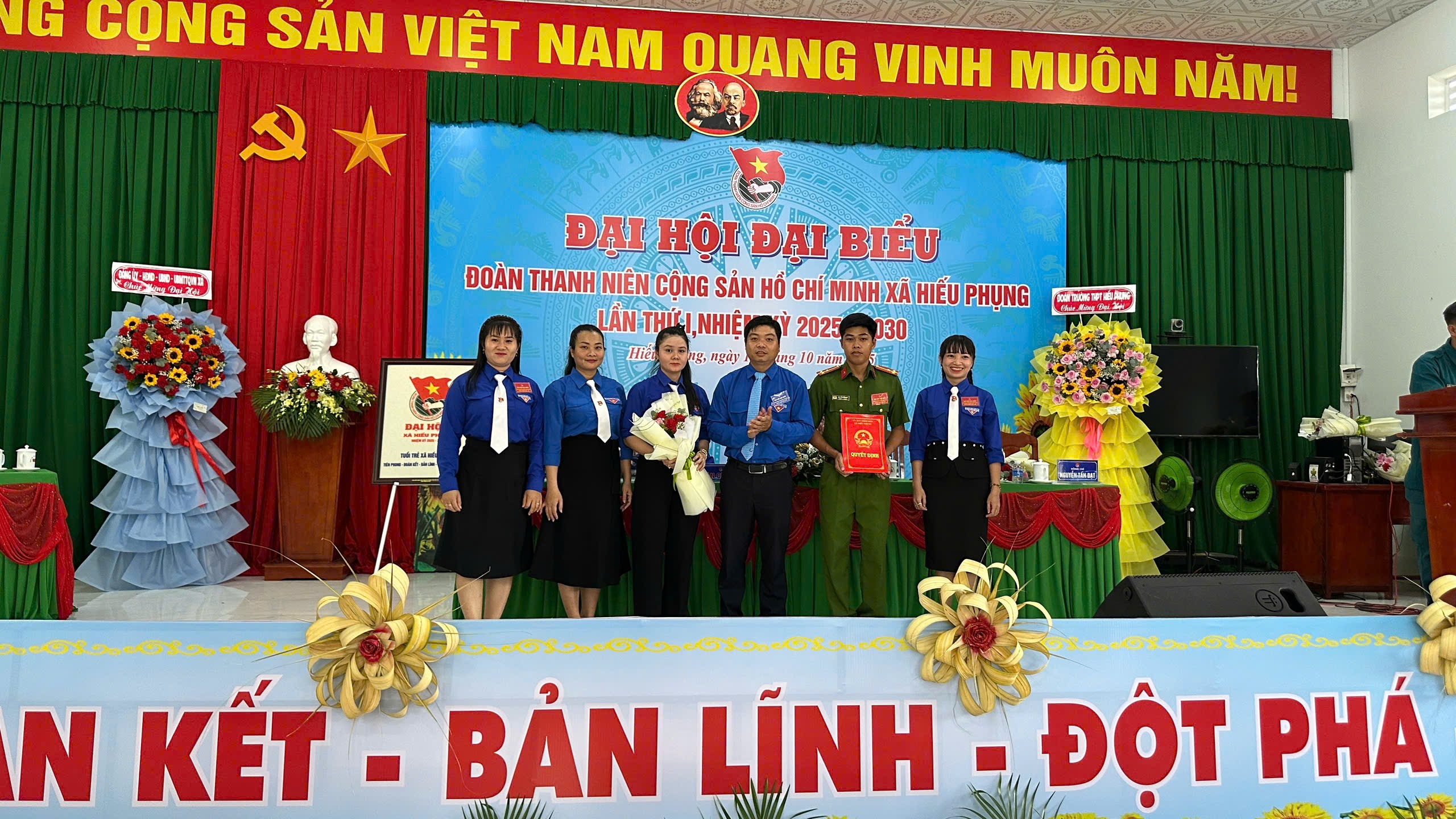 ĐẠI HỘI ĐẠI BIỂU ĐOÀN TNCS HỒ CHÍ MINH XÃ HIẾU PHỤNG LẦN THỨ I, NHIỆM KỲ 2025 – 2030 THÀNH CÔNG RỰC RỠ 
