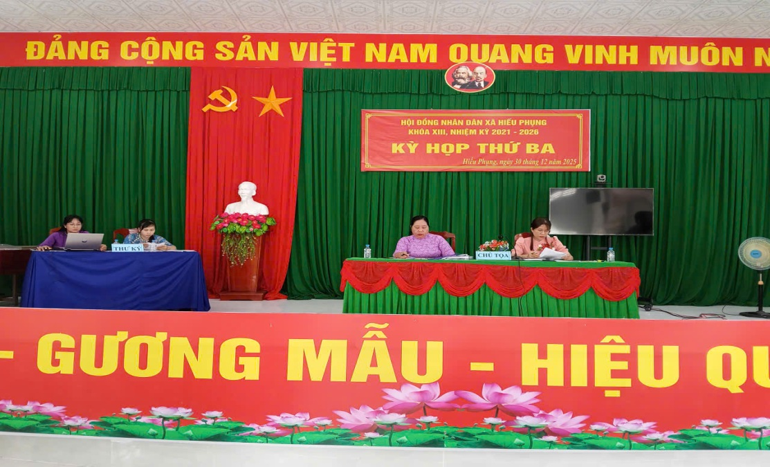 HĐND xã Hiếu Phụng khóa XIII, nhiệm kỳ 2021-2026 tổ chức Kỳ họp thứ Ba (Kỳ họp thường lệ cuối năm 2025)